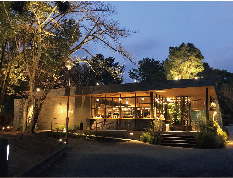 Suita City / Support for the park café project at Senri Minami Park