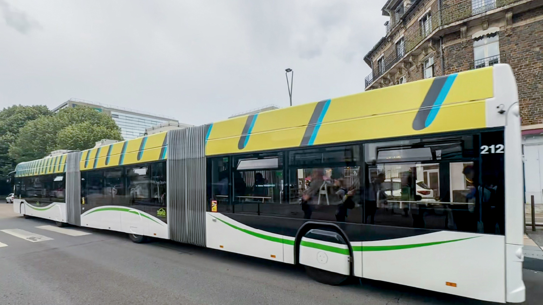 3連接バス(フランス・ナント)